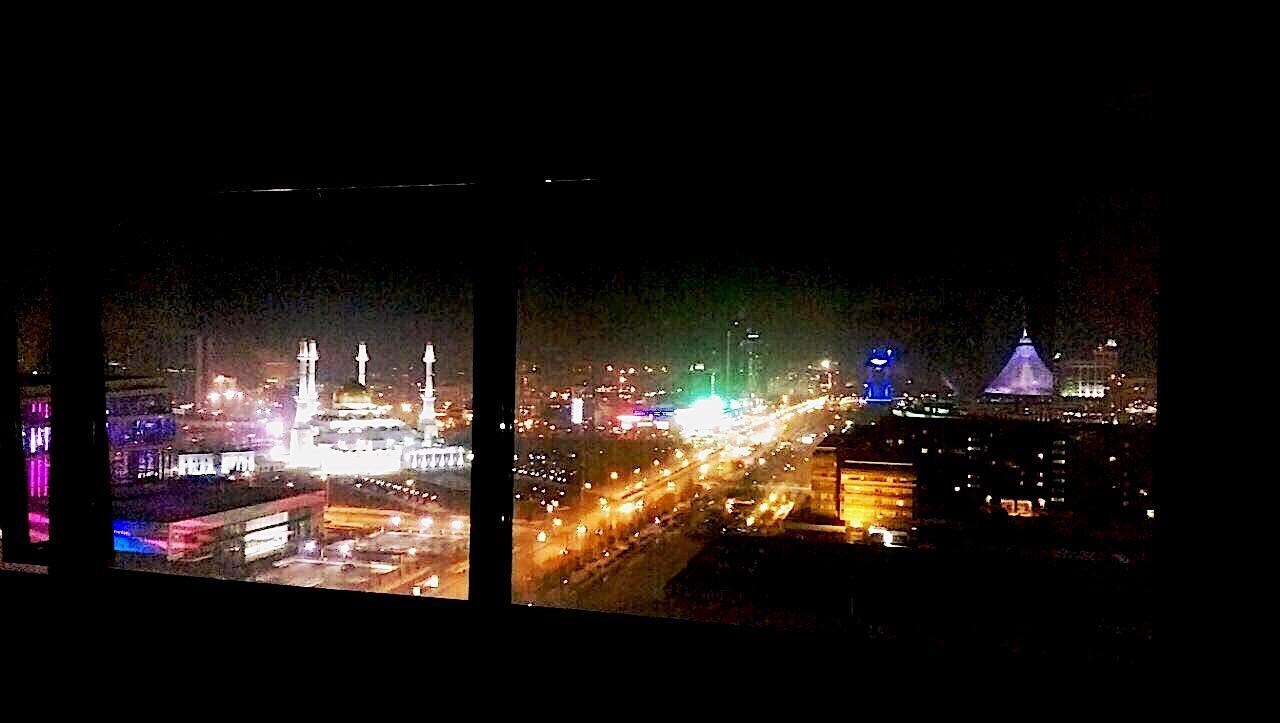 Amasing Apartment On Dostyk 5 Str อัสตานา ภายนอก รูปภาพ